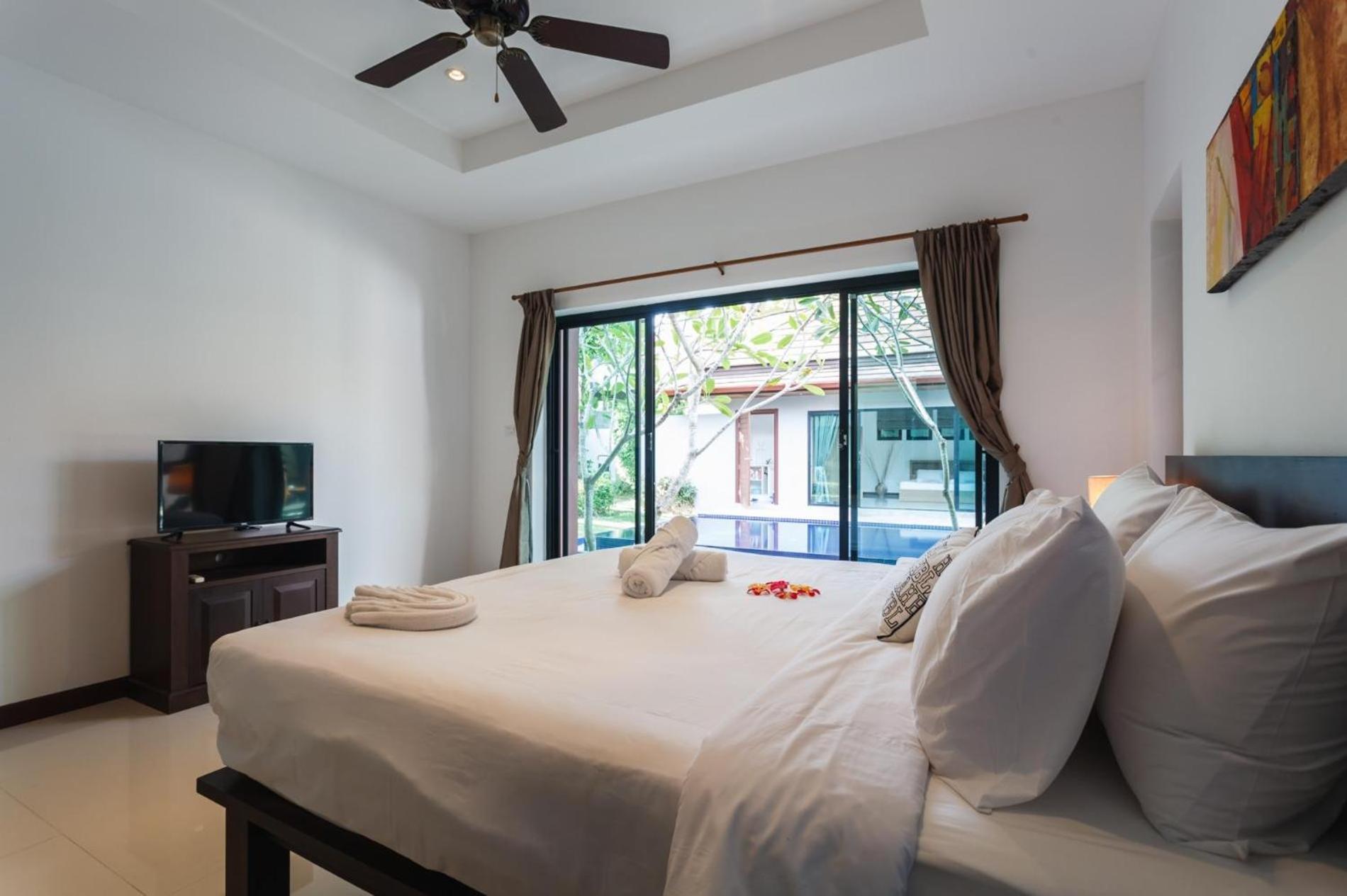Frangipani Pool Villa - Garden, Bbq & Maid Nai Harn Dış mekan fotoğraf